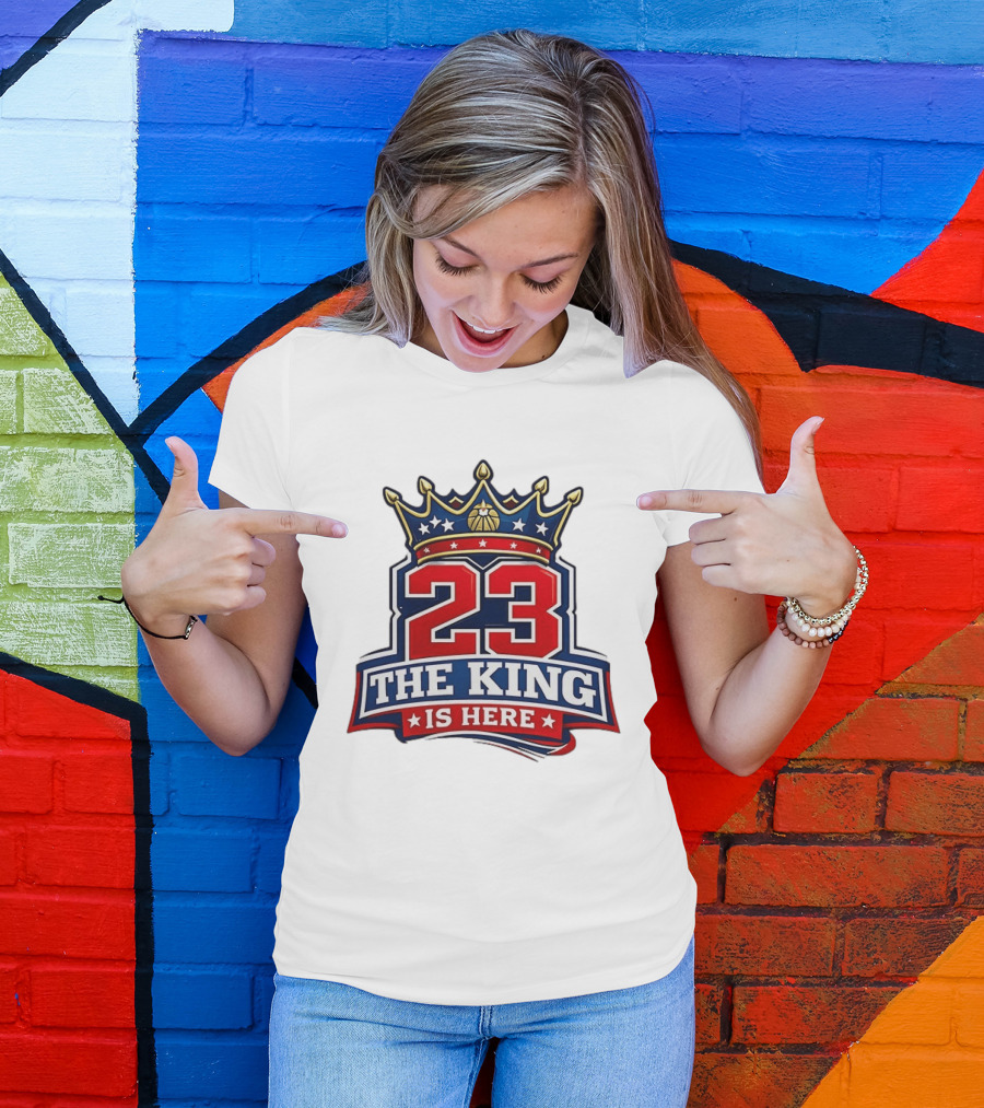 LeBron James 23 The King Is Here Crown Philadelphia 76ers NBA T-Shirt
