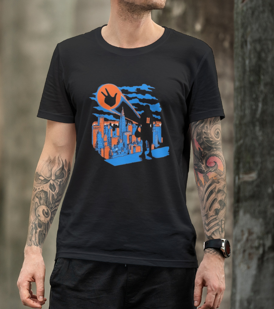New York Knicks Jalen Brunson NYC Skyline Hero Hand T-Shirt