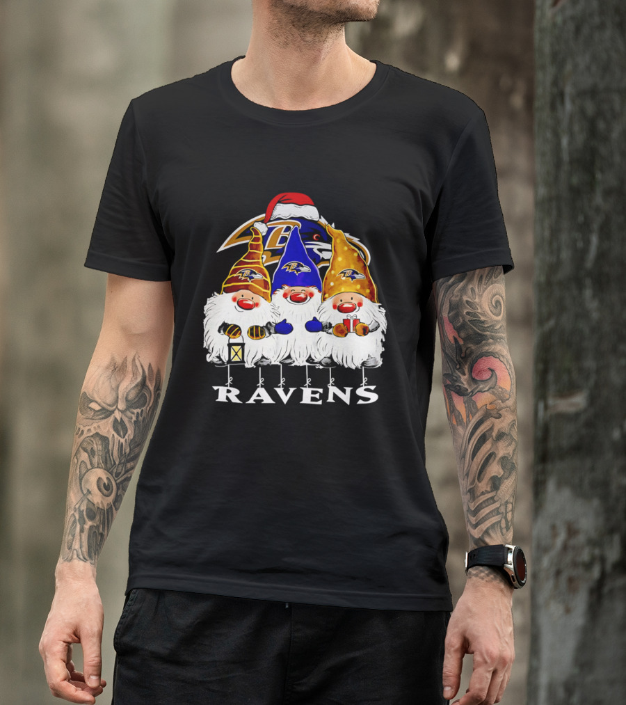 Gnomes Baltimore Ravens Christmas T-Shirt