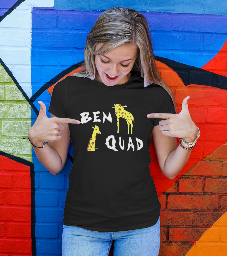 Ben Quad Giraffe Illustration Fun Cartoon T-Shirt