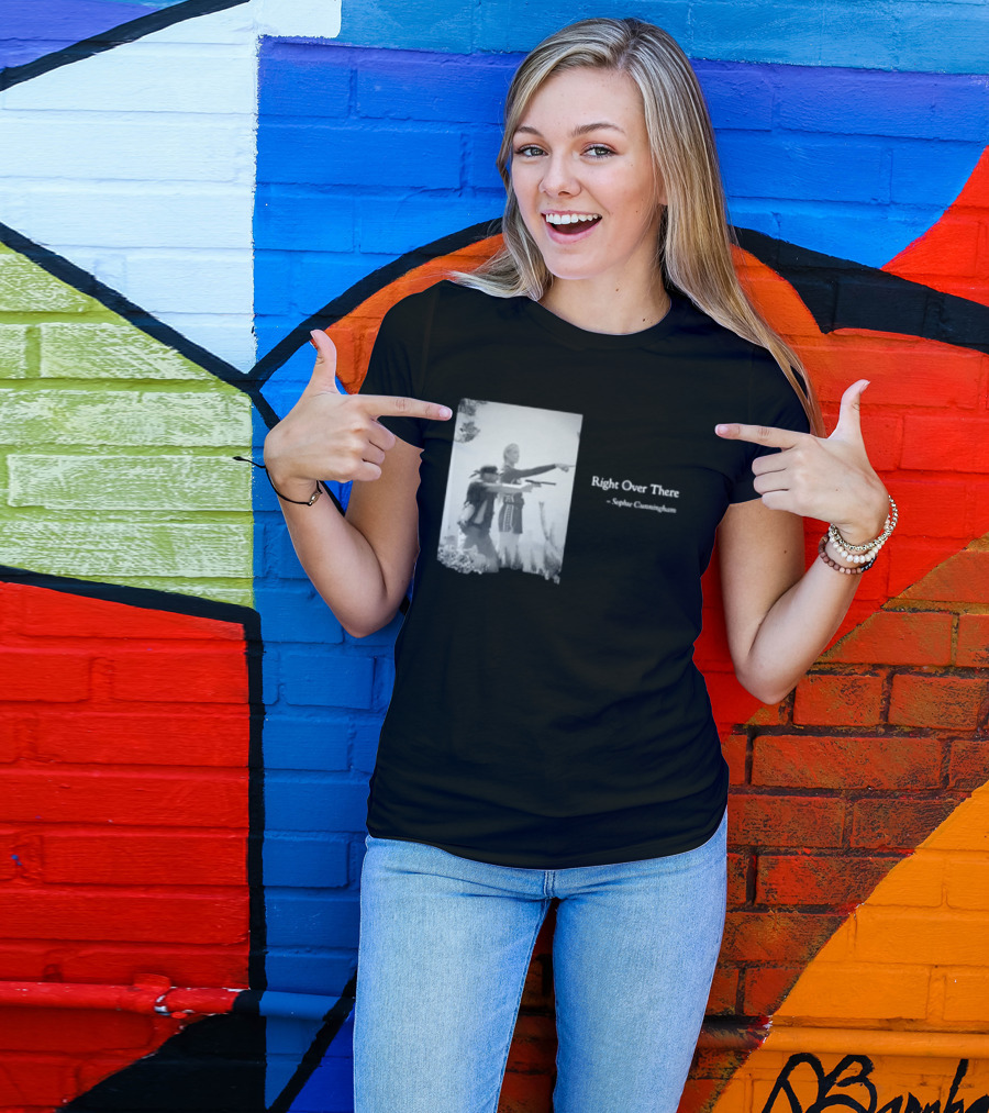 Right Over There Sophie Cunningham Vintage Western Scene T-Shirt