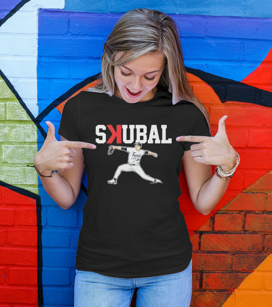 Tarik Skubal Detroit Tigers MLB Player Pitching SKUBAL T-Shirt