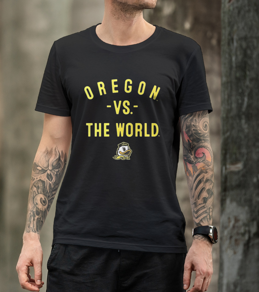 Oregon Ducks Vs The World 2026 Sports Fan T-Shirt