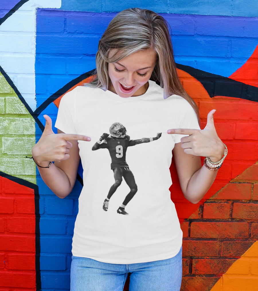 Detroit Lions Number 9 Celebratory Pose Football Athlete Cutout T-Shirt