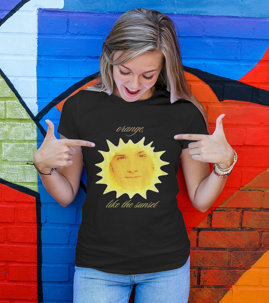 Orange Like The Sunset Face In Sun Design Peeta T-Shirt