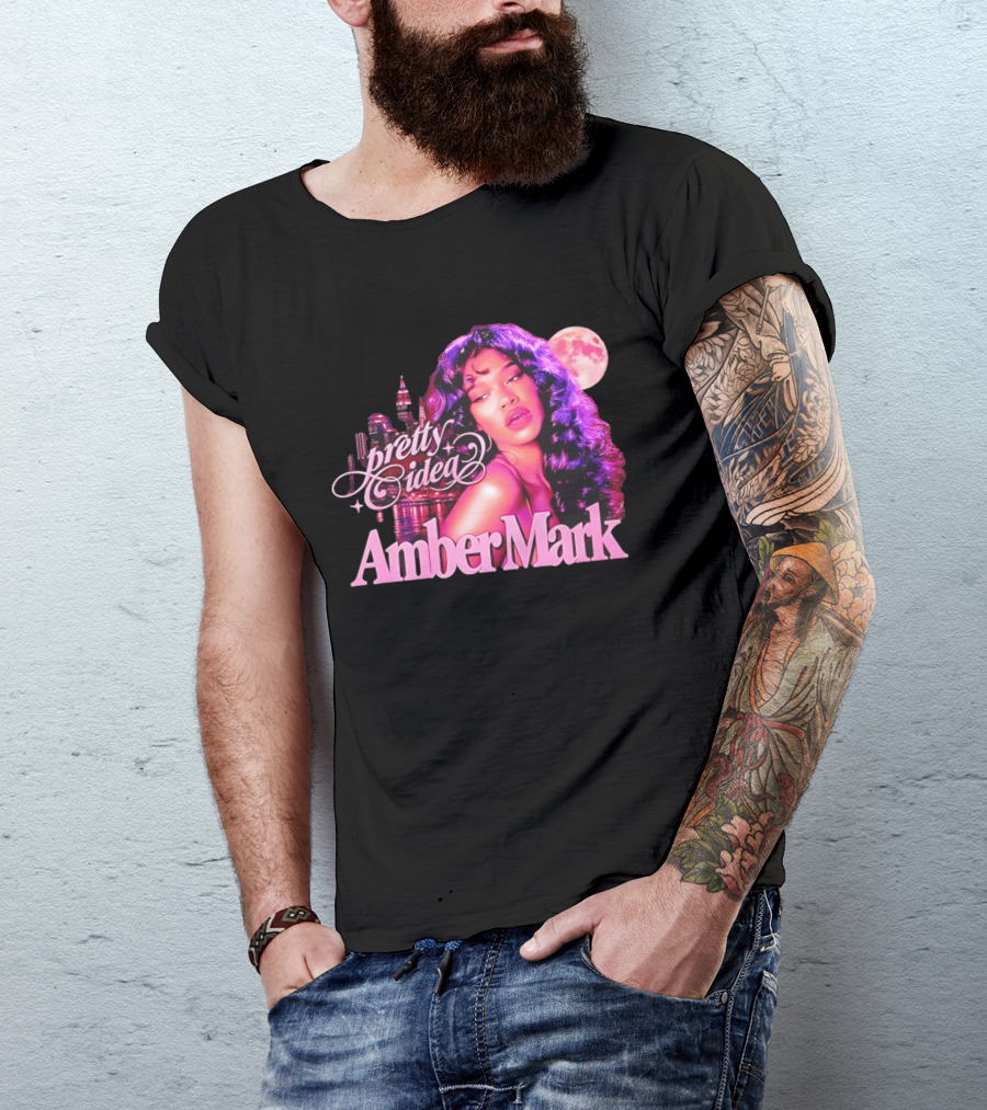 Pretty Idea Amber Mark Woman Moon City Skyline T-Shirt