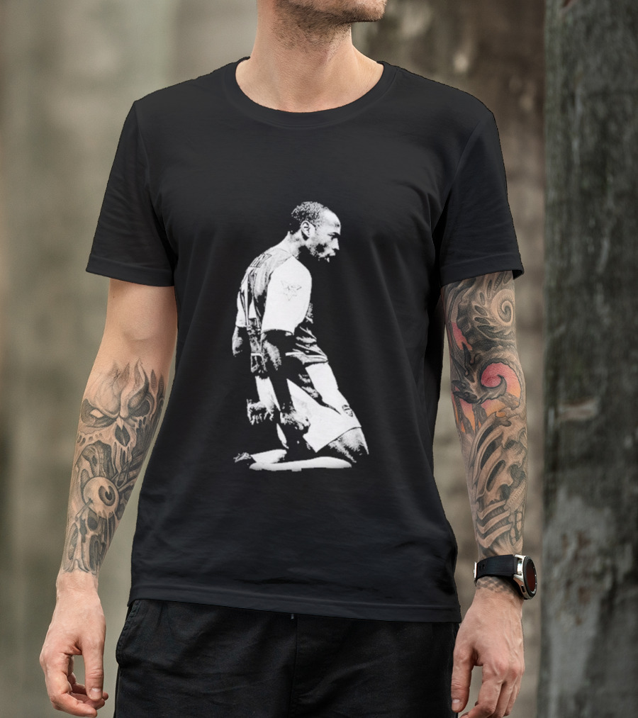 Lindsey Heaps Thierry Henry Football Soccer Arsenal T-Shirt