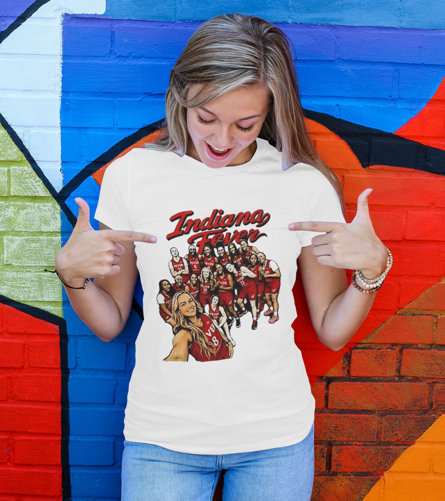 Indiana Fever Team Selfie Caitlin Clark Sophie Cunningham T-Shirt