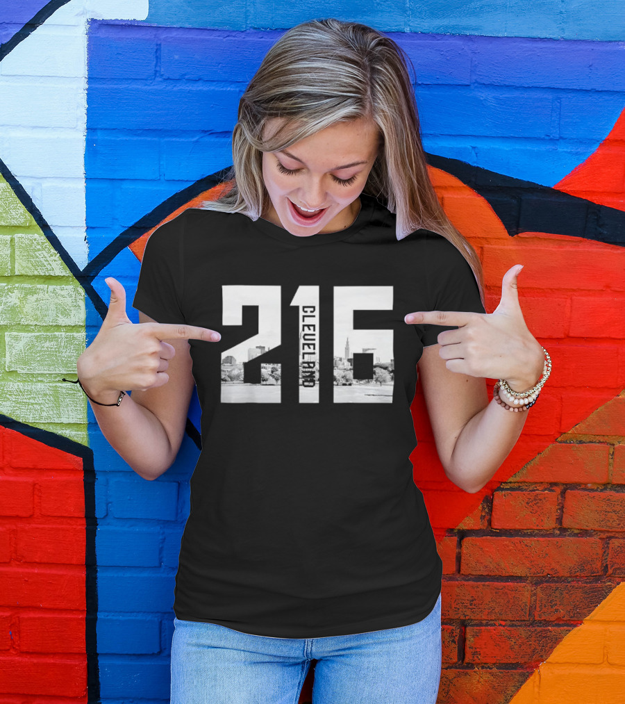216 Cleveland Monochrome City Skyline Photo Cutout T-Shirt