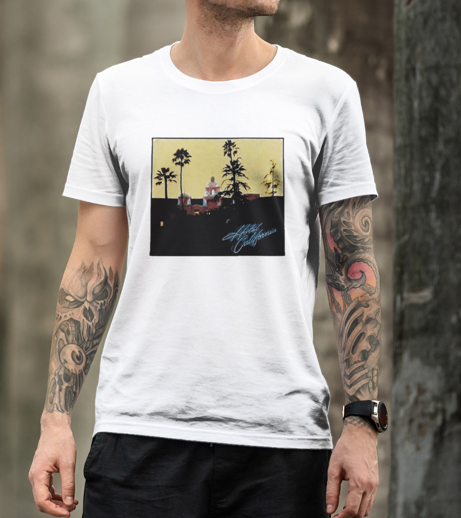 Hotel California Resort Scene 90s Eagles Justin Bieber 1995 T-Shirt