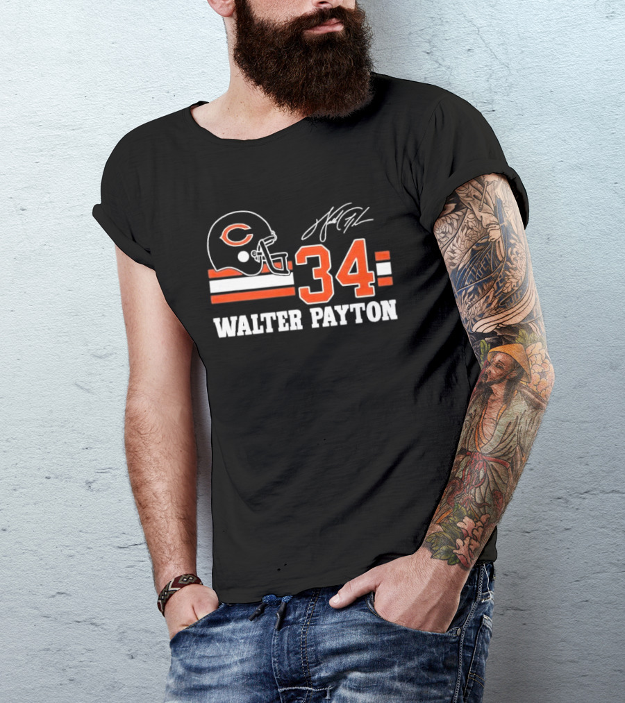 Chicago Bears Walter Payton 34 Distressed Helmet Stripes Signature T-Shirt