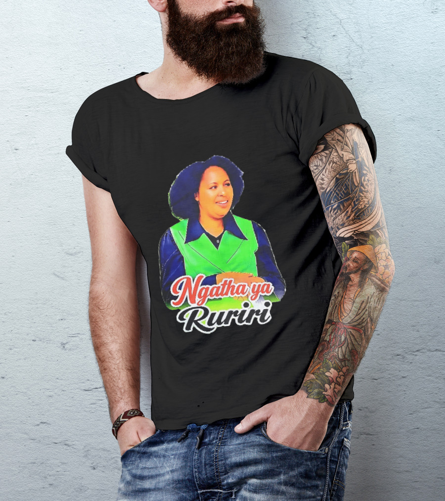 Ngatha Ya Ruriri Afro Woman In Green And Blue Outfit T-Shirt