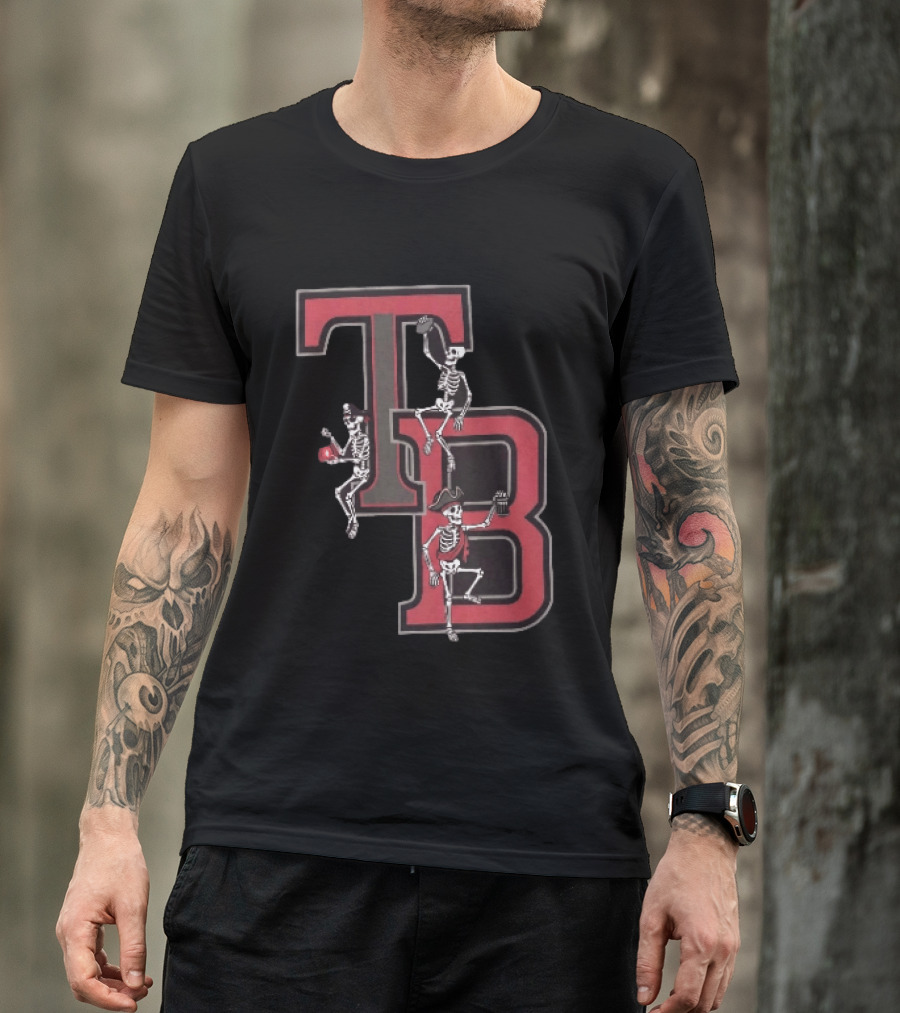 Tampa Bay Buccaneers TB Pirate Skeletons Football T-Shirt