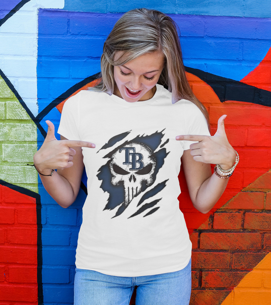 Tampa Bay Rays TB Punisher Skull Ripped Effect T-Shirt