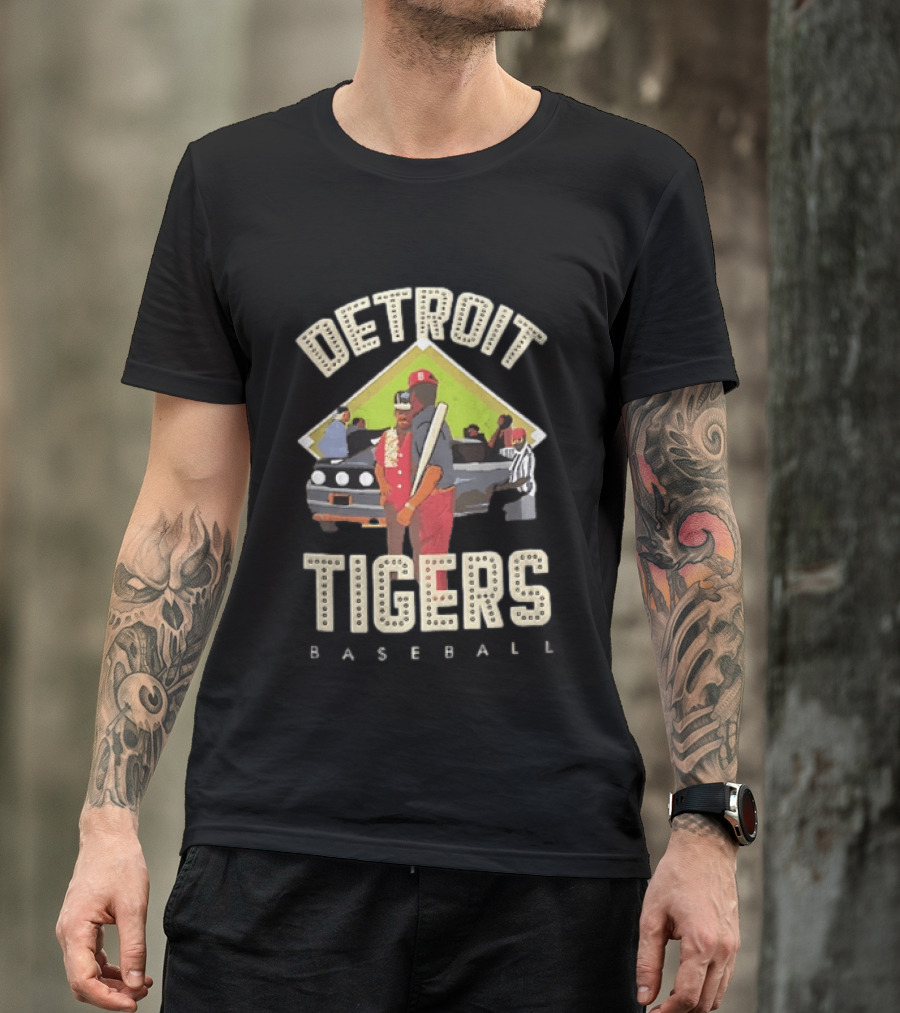 Detroit Tigers Baseball Figures Convertible Car And Bat Scene T-Shirt