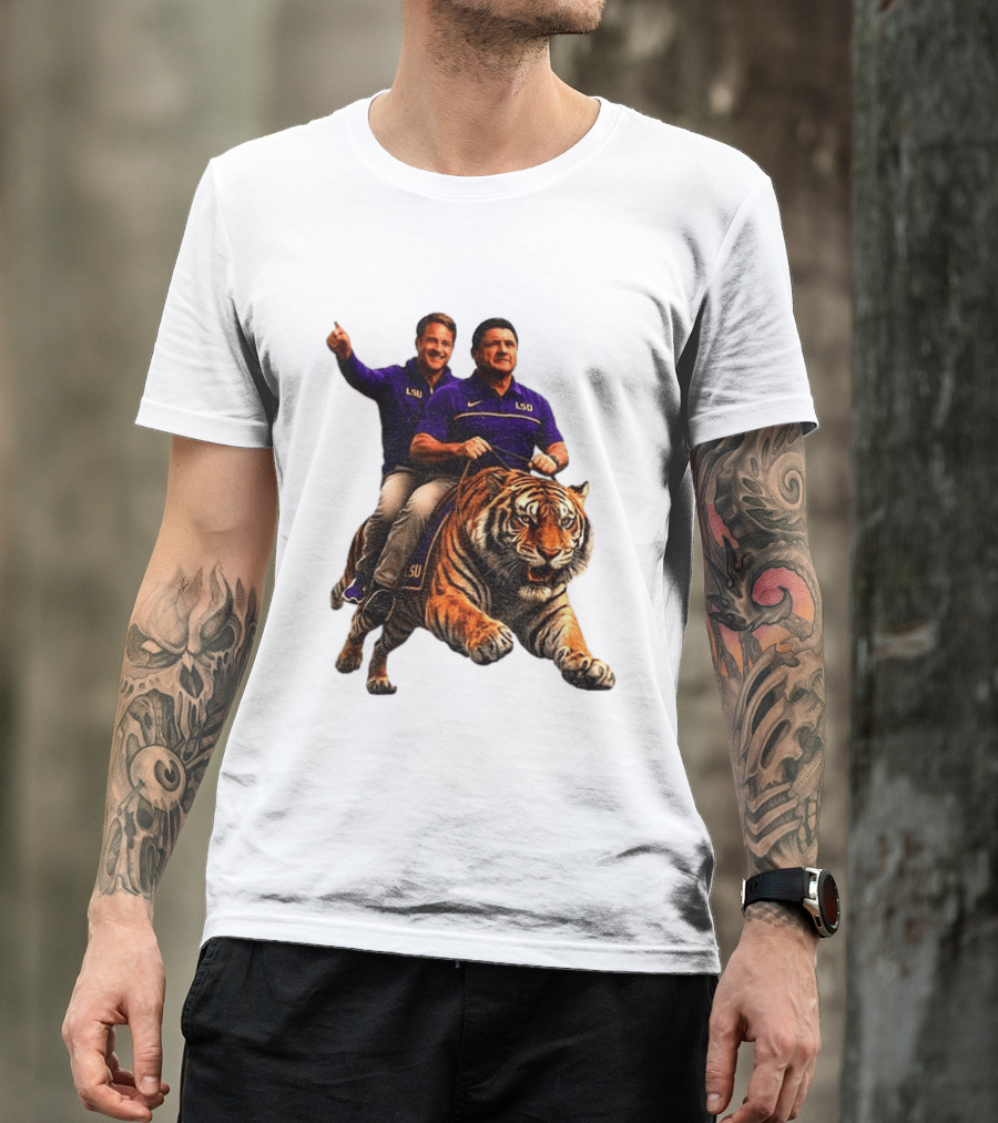 Bayou Brothers Tiger Riding LSU Coach Ed Orgeron Vs Kim Mulkey T-Shirt