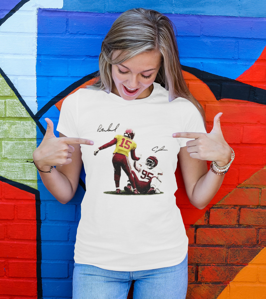 Kansas City Chiefs Mahomes 15 Jones 95 Football Player Signatures T-Shirt