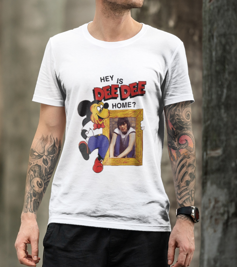 Hey Is Dee Dee Home Cartoon Mickey Mouse Holding Framed Photo T-Shirt
