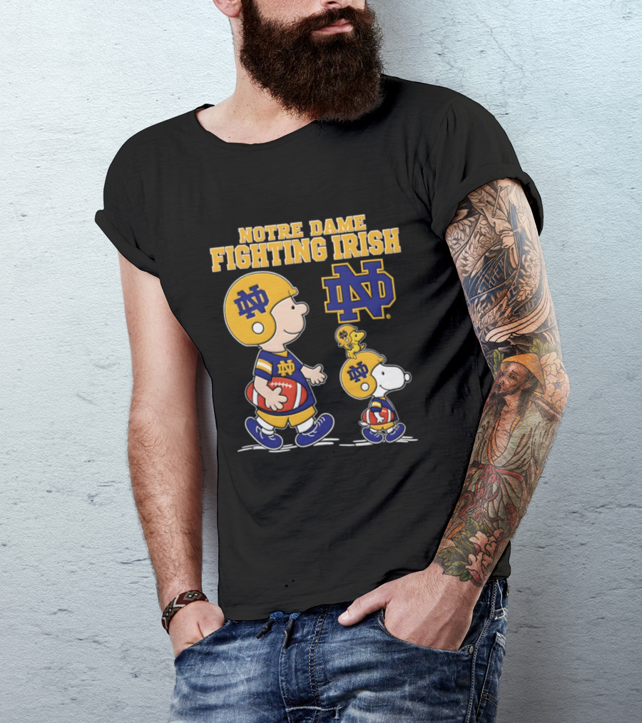 Notre Dame Fighting Irish Snoopy Charlie Brown Football 2026 Peanuts T-Shirt