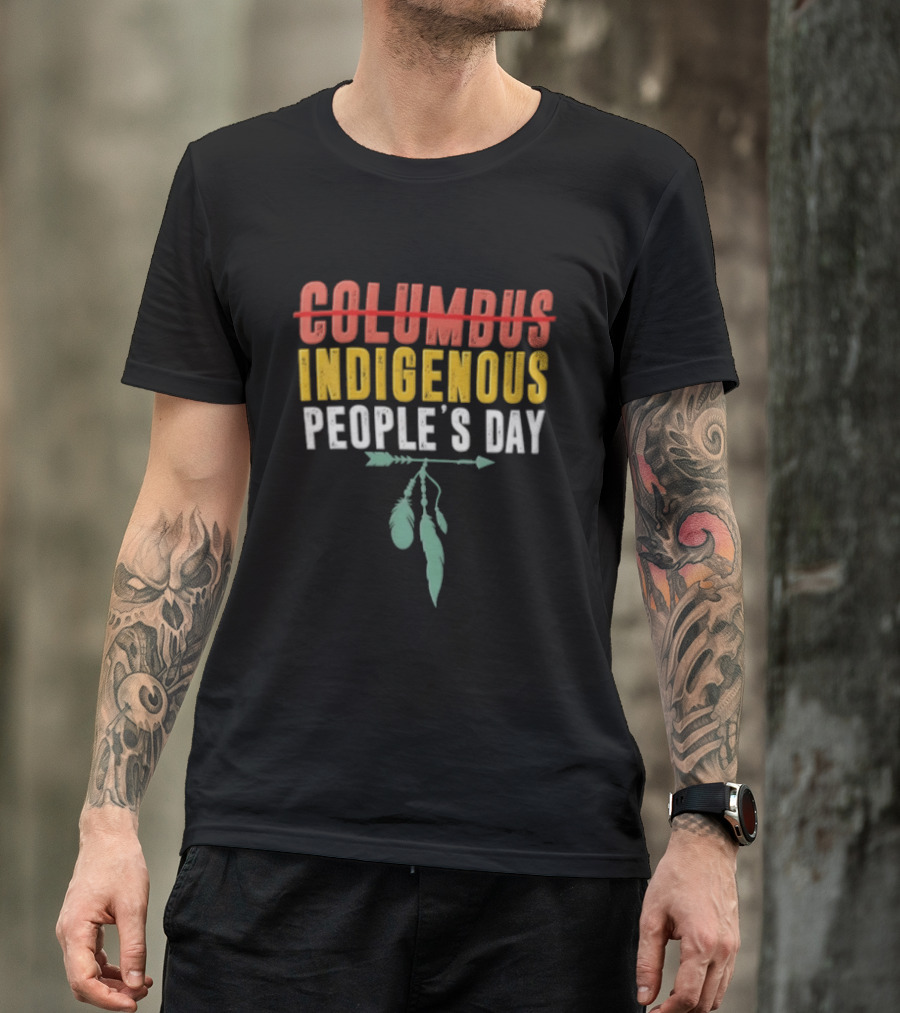 Indigenous People's Day Text With Arrow And Feathers T-Shirt
