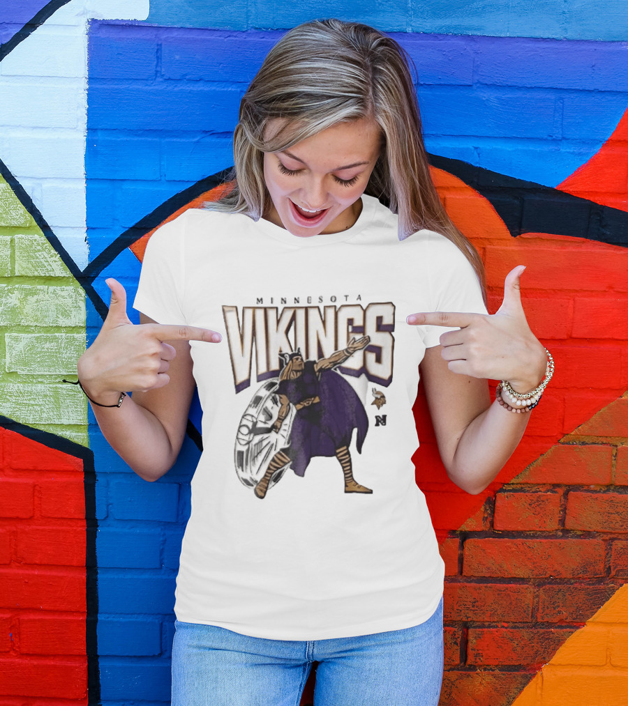Minnesota Vikings Horned Helmet Warrior With Chrome Shield And Purple Cape T-Shirt