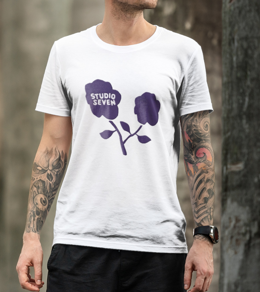 Studio Seven Hand Drawn Purple Flowers Stem Leaves T-Shirt