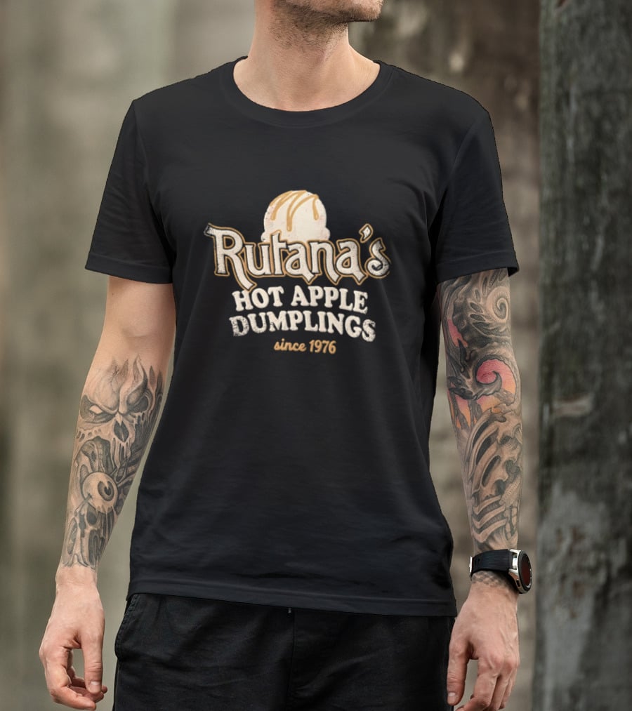 Rutana's Hot Apple Dumplings Since 1976 Dessert Caramel Scoop T-Shirt