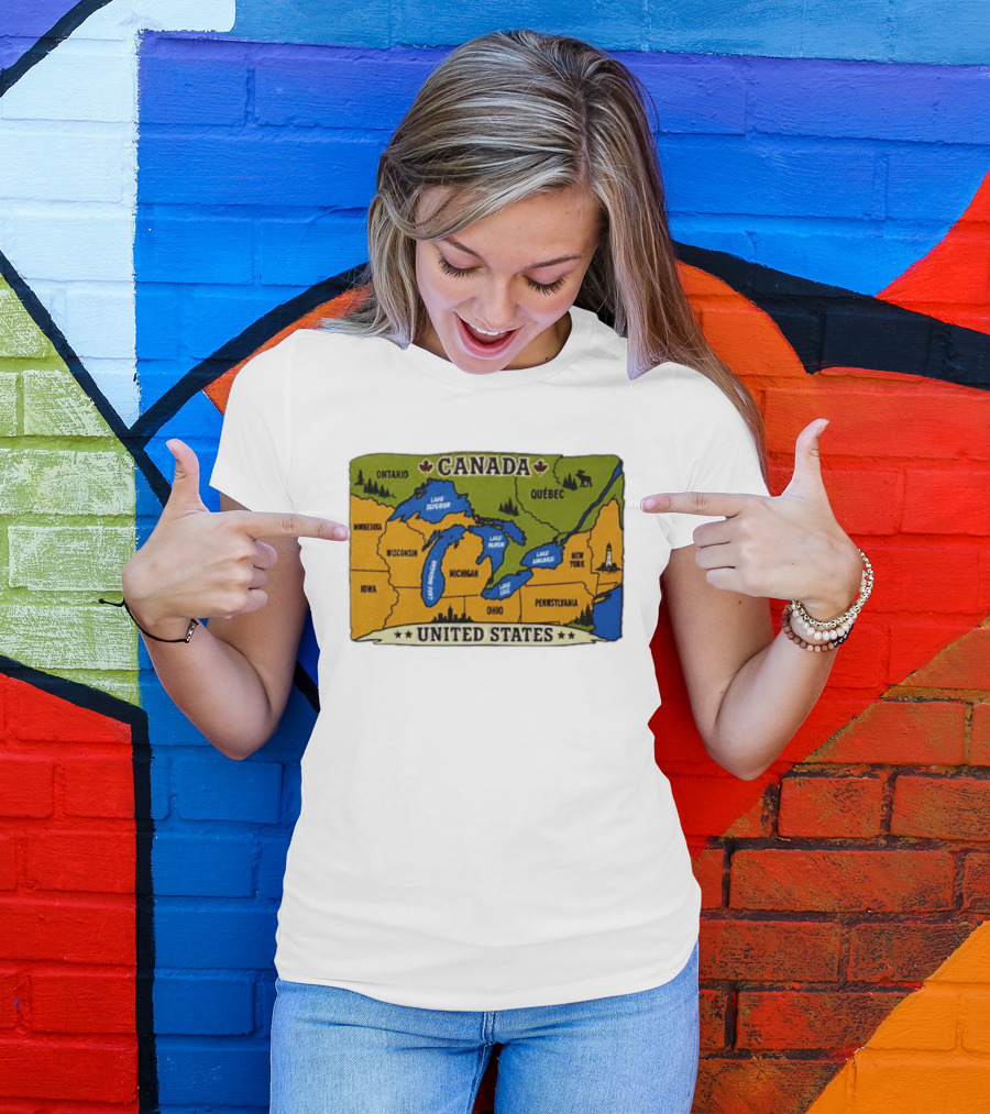 Map Of The Great Lakes Region Canada United States Ontario Québec Michigan Wisconsin New York Pennsylvania Minnesota Iowa T-Shirt
