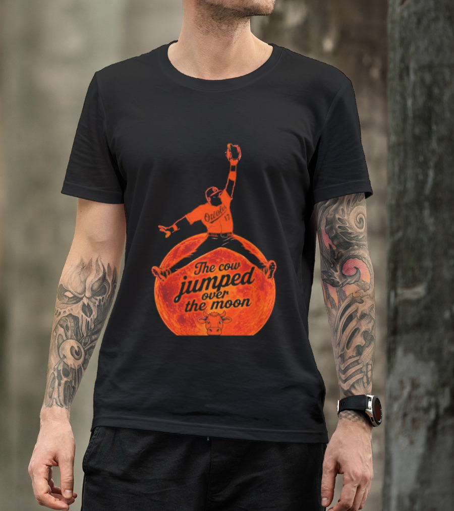 Colton Cowser The Cow Jumped Over The Moon Baseball Catcher T-Shirt