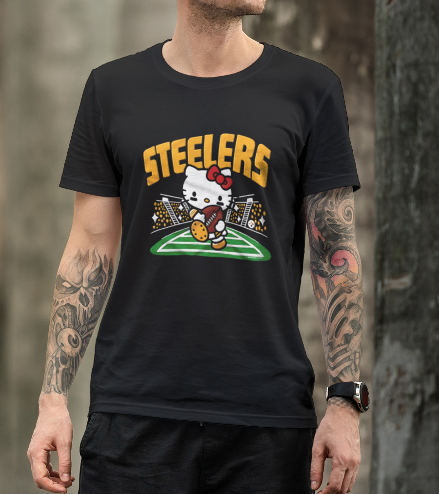 Hello Kitty Pittsburgh Steelers Football Collaboration T-Shirt