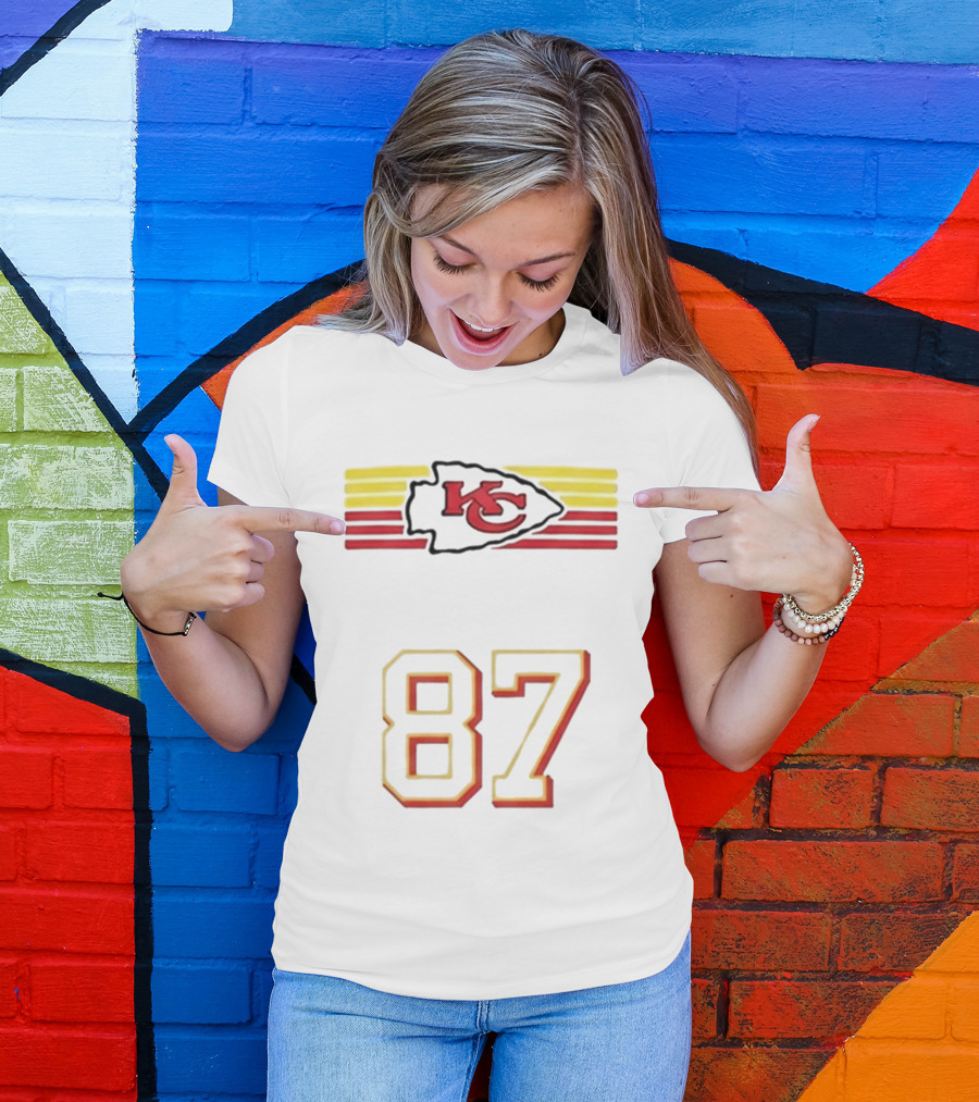 Travis Kelce Kansas City Chiefs KC Logo 87 T-Shirt
