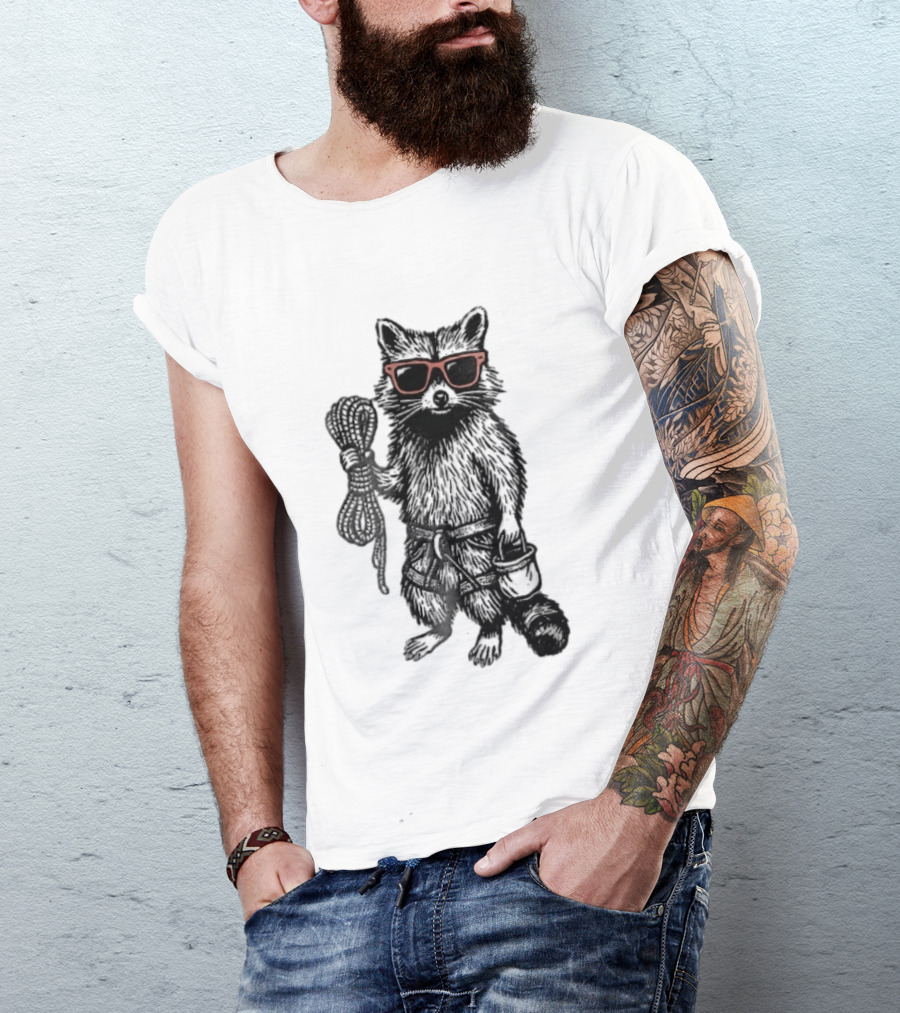 Raccoon Climber Rope Chalk Bag Sunglasses T-Shirt