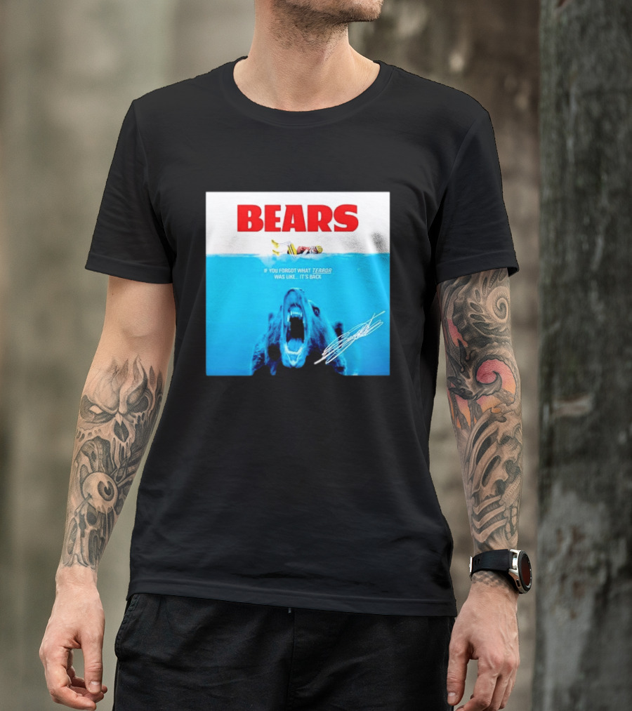 BEARS Caleb Williams Green Bay Packers Player Swimming Bear If You Forgot What Terror Was Like It's Back Chicago Bears T-Shirt