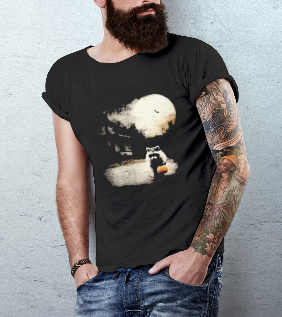 Halloween Spooky Pumpkin Raccoon Full Moon Scene T-Shirt