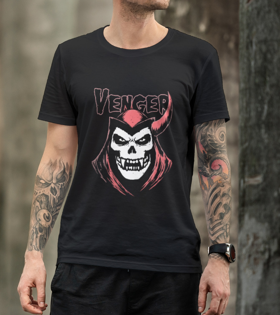 Venger Distressed Red Hooded Skull Face One Horned Demon T-Shirt