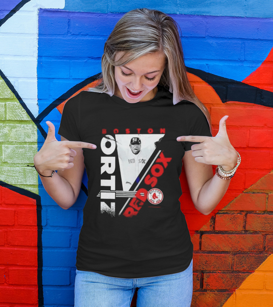 David Ortiz Boston Red Sox Celebrating T-Shirt