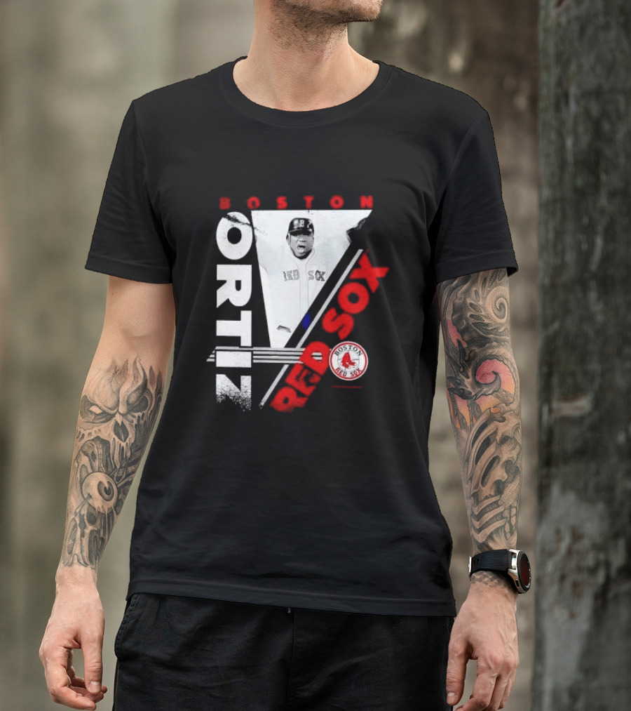 David Ortiz Boston Red Sox Celebrating T-Shirt
