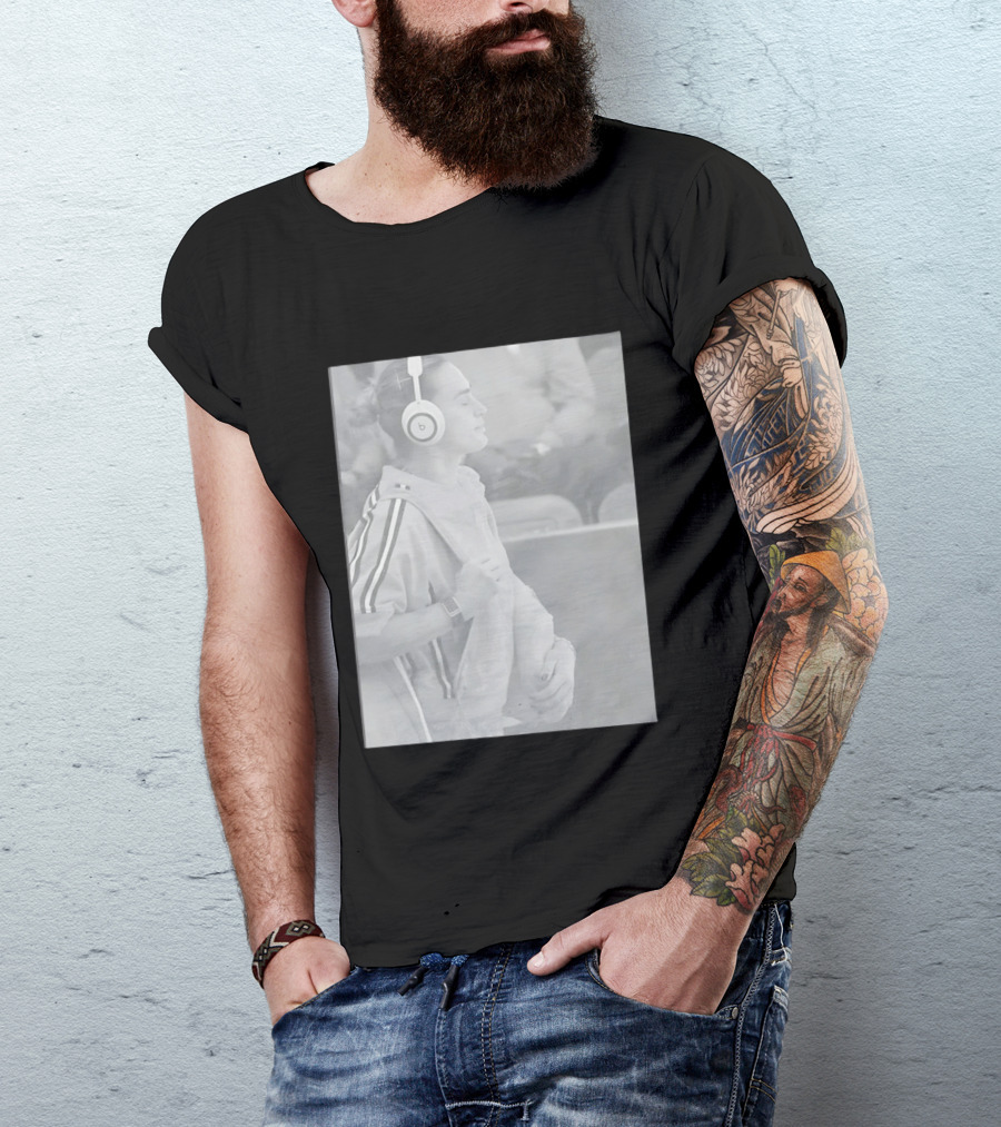 Aryna Sabalenka Headphones And Tracksuit 2026 T-Shirt