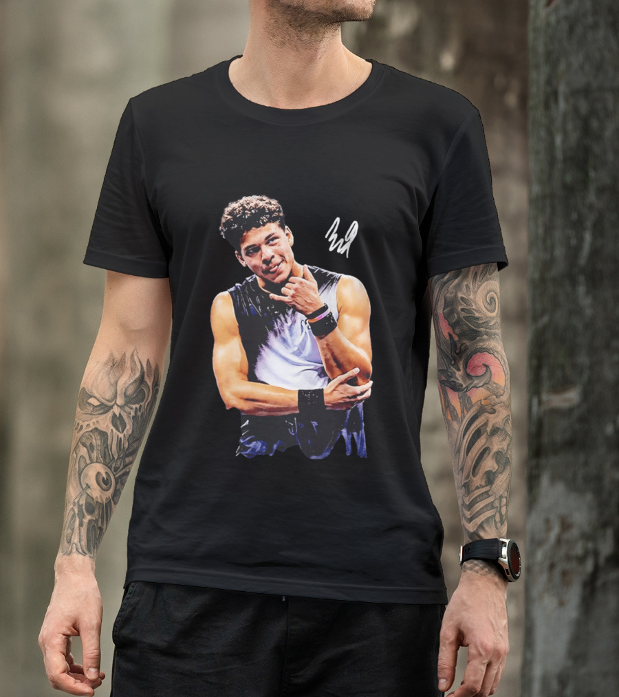 Ben Shelton Call Answered Tennis Gesture T-Shirt