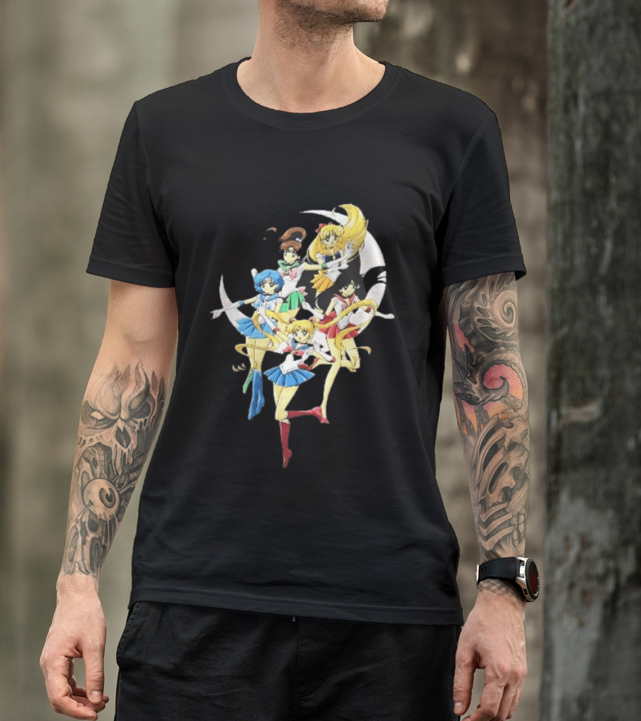 Sailor Moon Crescent Five Guardians Distressed Cartoon T-Shirt