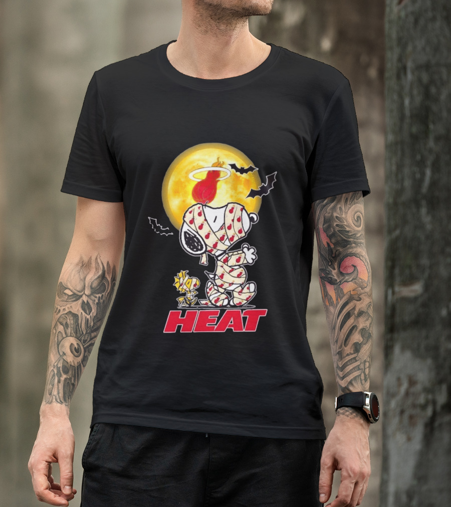 Miami Heat Snoopy Woodstock Mummy Halloween Moon Bats T-Shirt