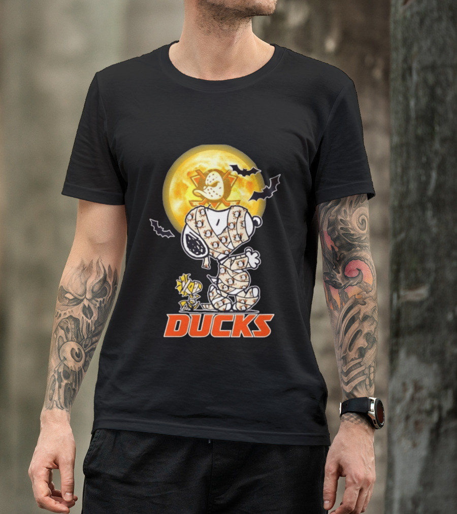 Anaheim Ducks X Snoopy And Woodstock Cosplay Mummy Halloween T-Shirt