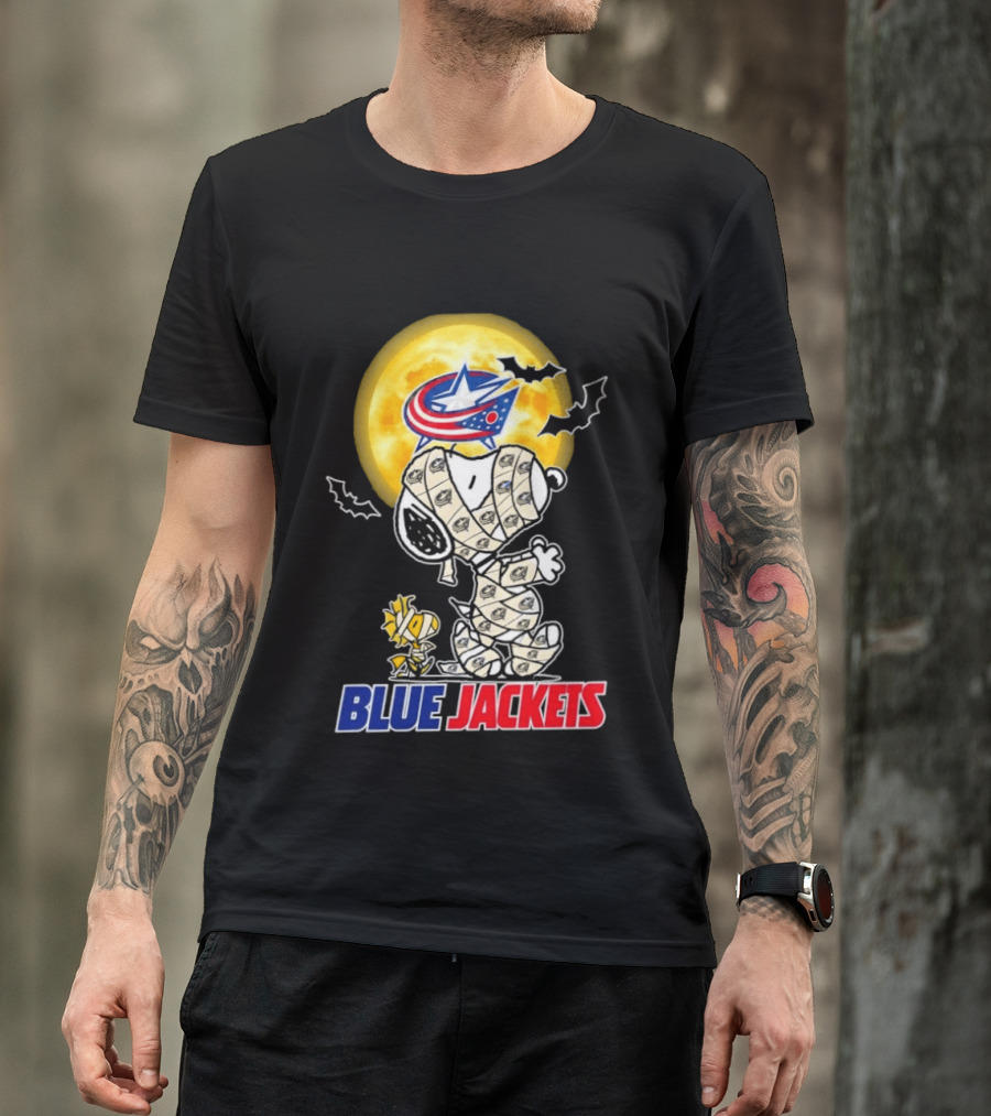 Columbus Blue Jackets Snoopy Woodstock Mummy Halloween Moon T-Shirt