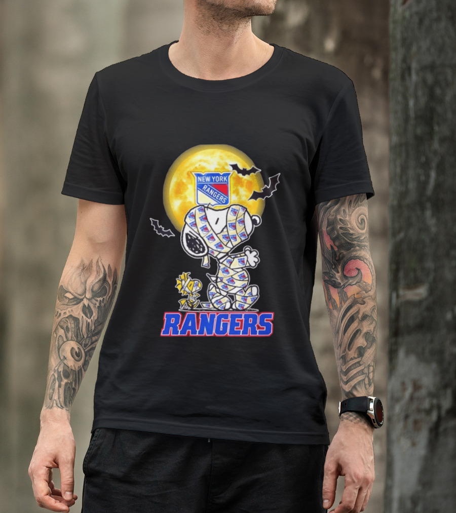 New York Rangers Snoopy Woodstock Cosplay Mummy Halloween Moon Bats T-Shirt