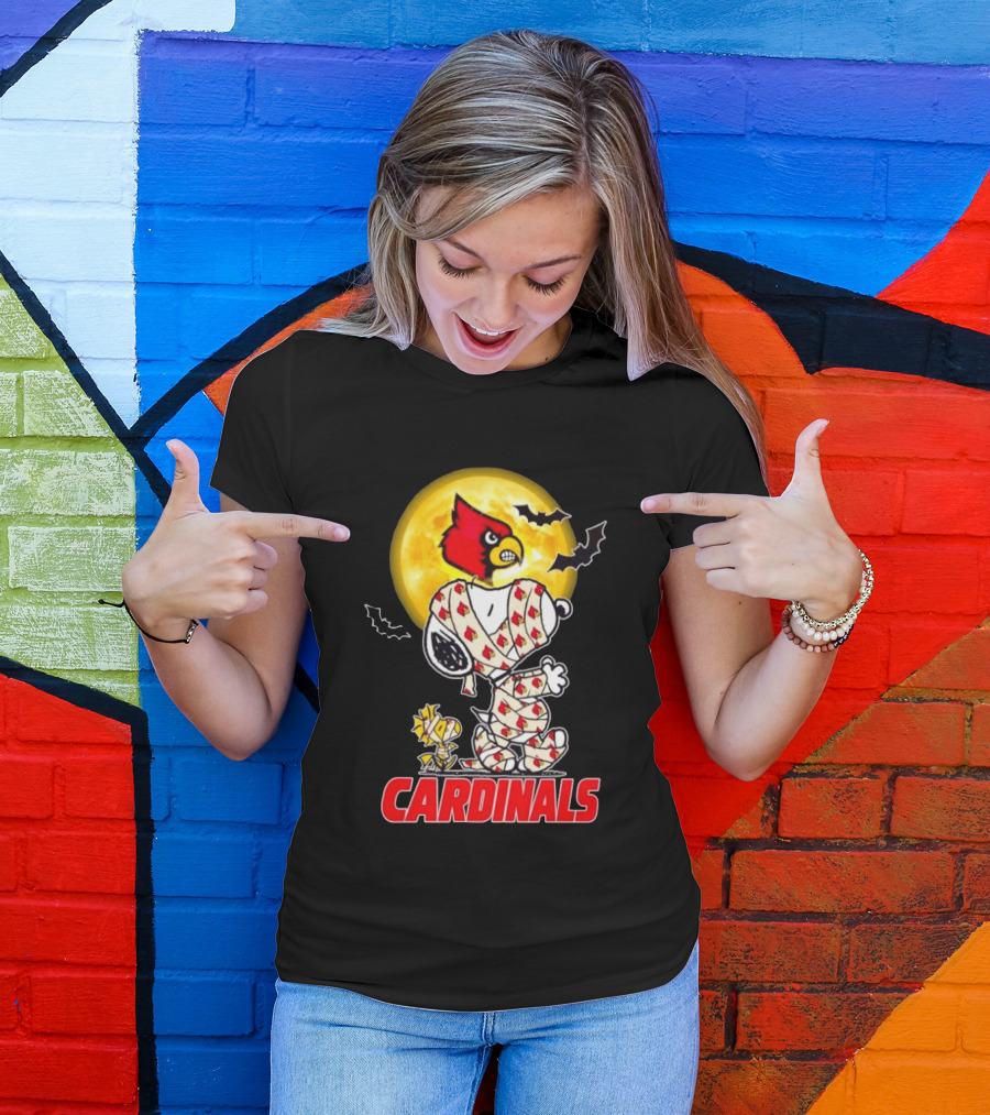 Louisville Cardinals Snoopy Woodstock Mummy Halloween T-Shirt