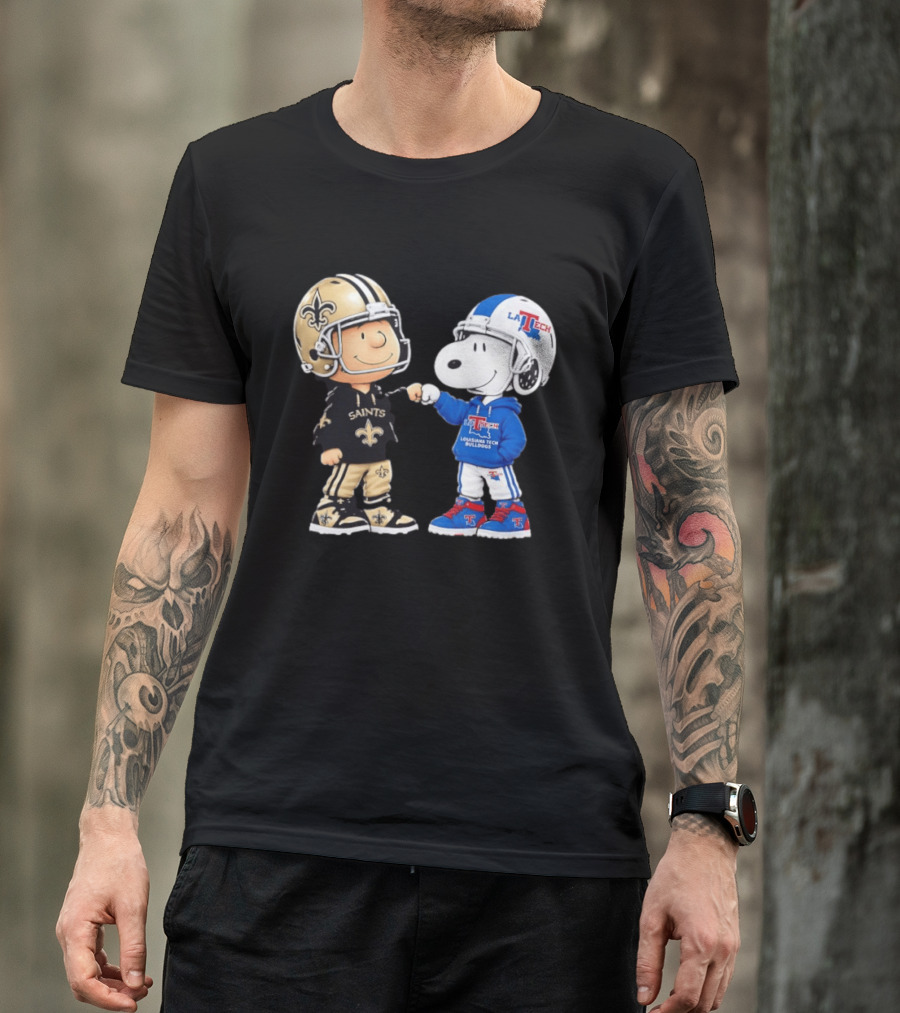 Charlie Brown Saints And Snoopy Louisiana Tech Bulldogs Team Helmet Fist Bump T-Shirt
