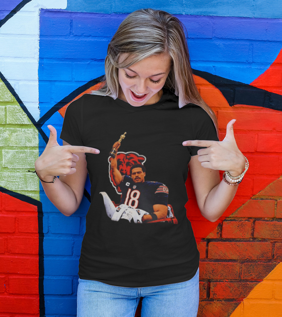 Caleb Williams Chicago Bears Oscar Meme Insight With Iconic Pose And Team Concept T-Shirt