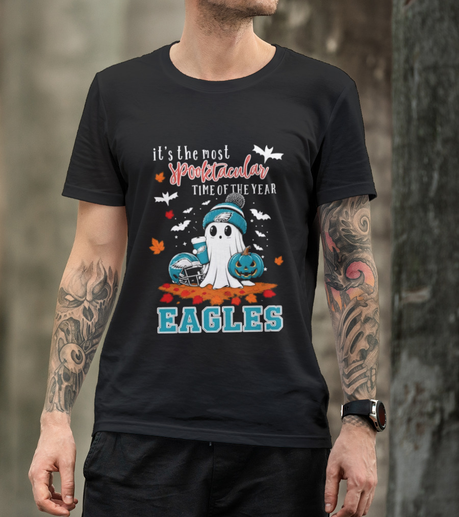 Philadelphia Eagles Spooktacular Halloween Ghost With Pumpkin And Helmet T-Shirt