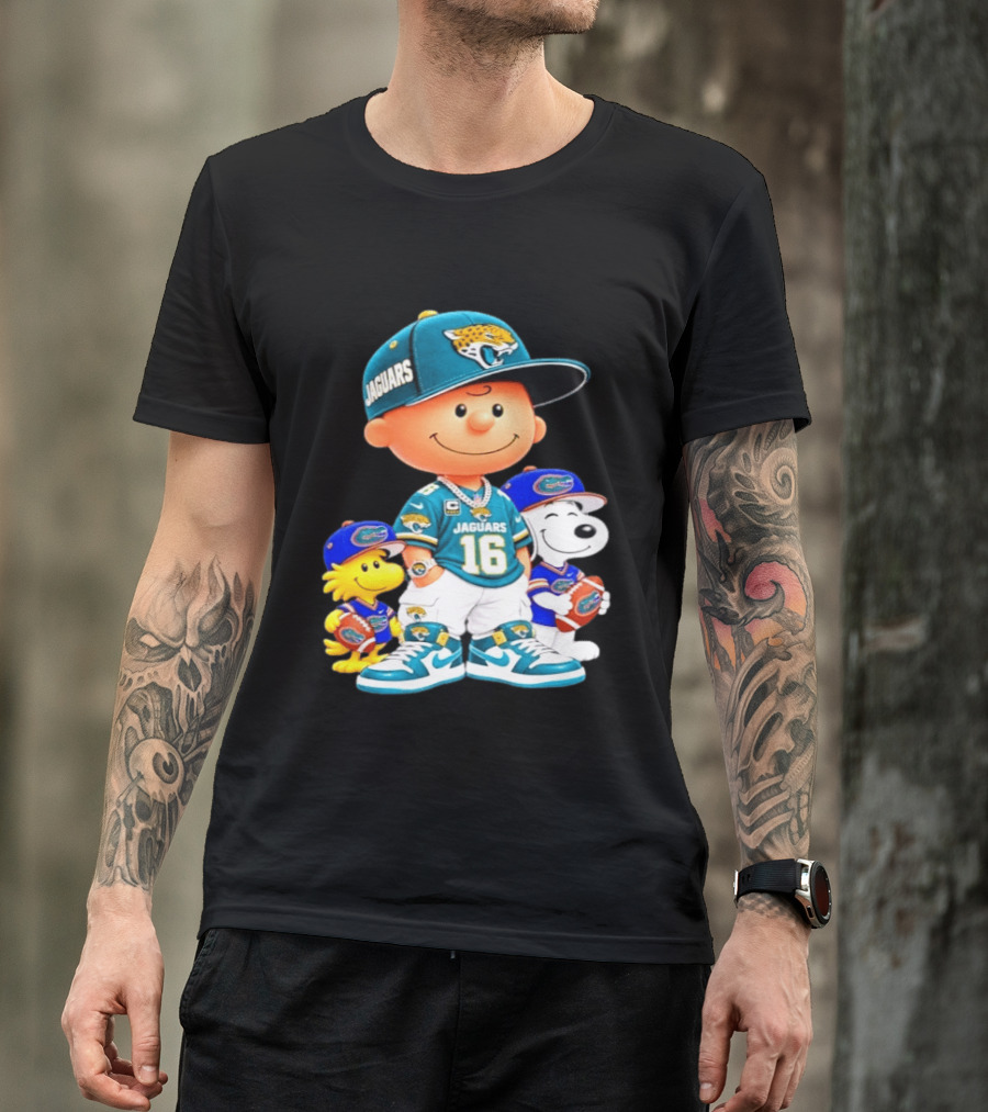 Charlie Brown With Snoopy And Woodstock Jacksonville Jaguars 16 Jersey Peanuts Football Fan Gear T-Shirt