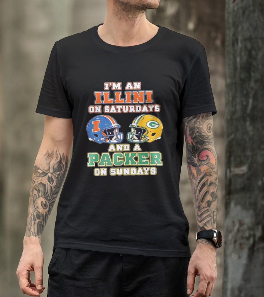 I'm An Illini On Saturdays And A Packers Fan On Sundays Football Helmets T-Shirt